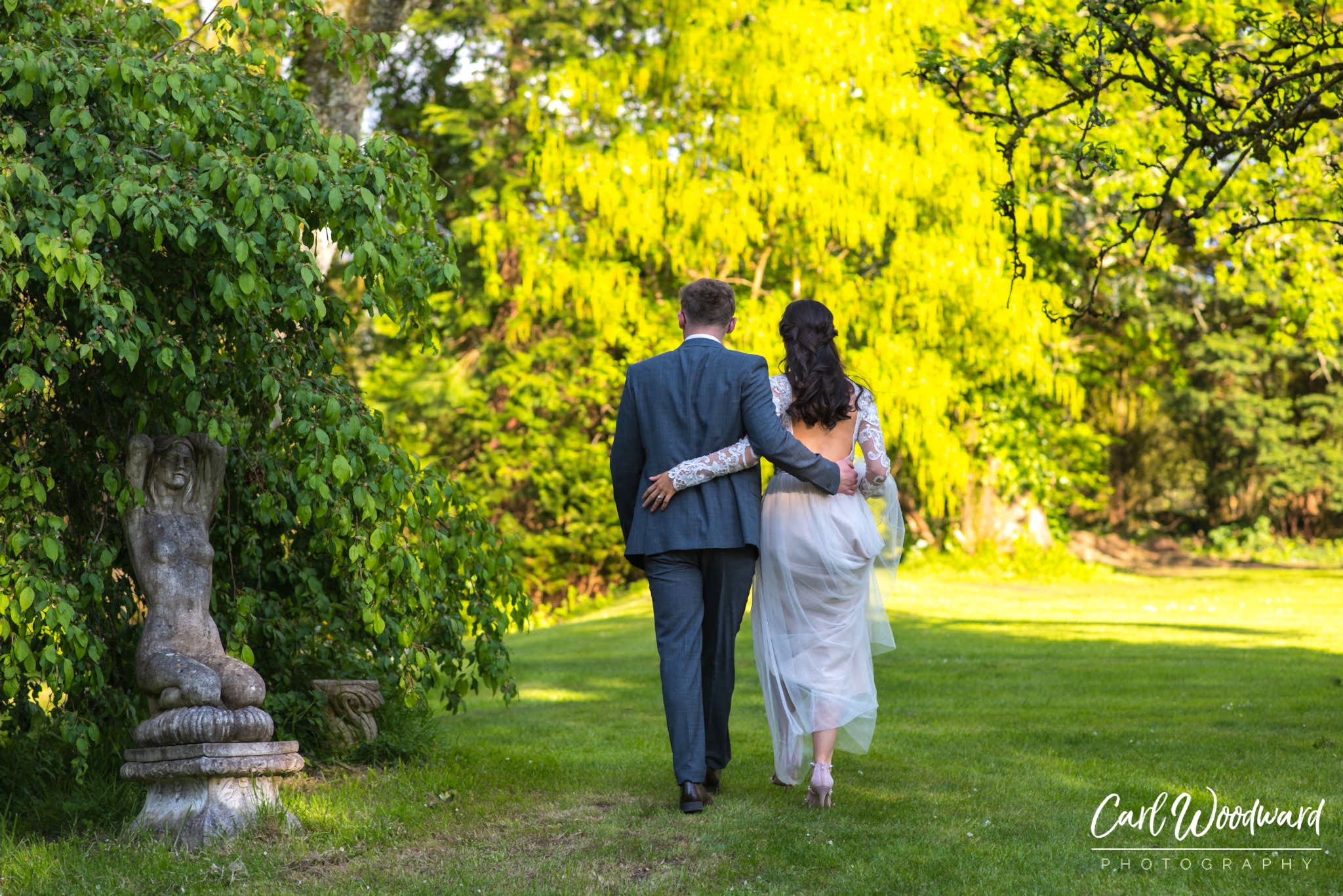 023-pencoed-house-estate-wedding-wedding-photography-cardiff-wedding-photographer.jpg