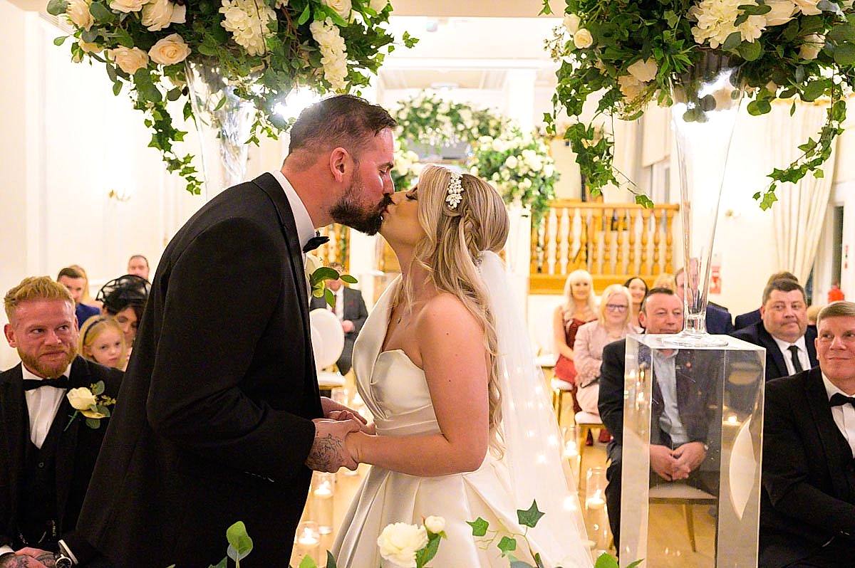 31-My-Favourite-Shots-As-A-South-Wales-Wedding-Photographer-Carl-Woodward-photography.jpg