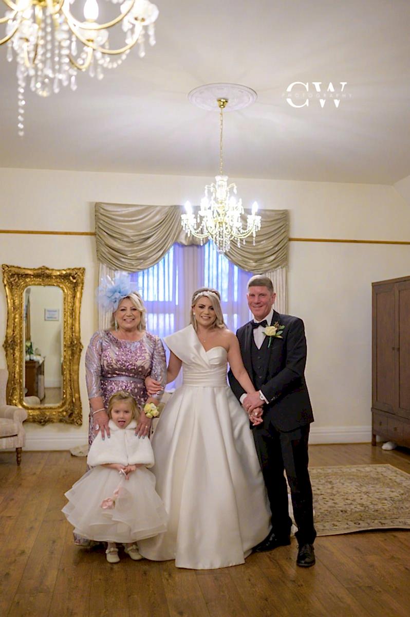 013-Wedding-Day-Planning-South-Wales-Wedding-Photographer.jpg