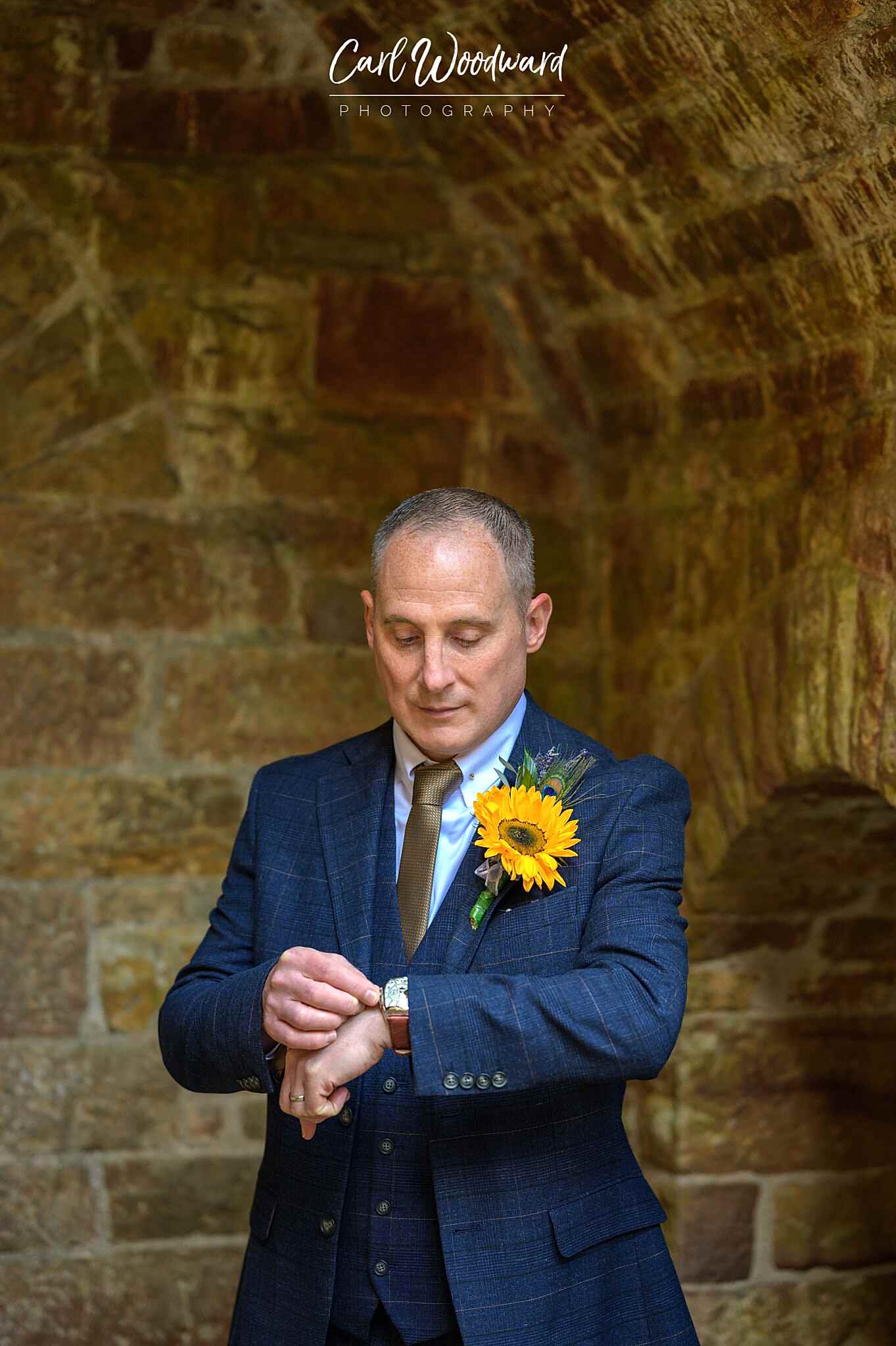 002-Castell-Coch-Weddings-Wedding-Photography-Cardiff-Wedding-photographer.jpg