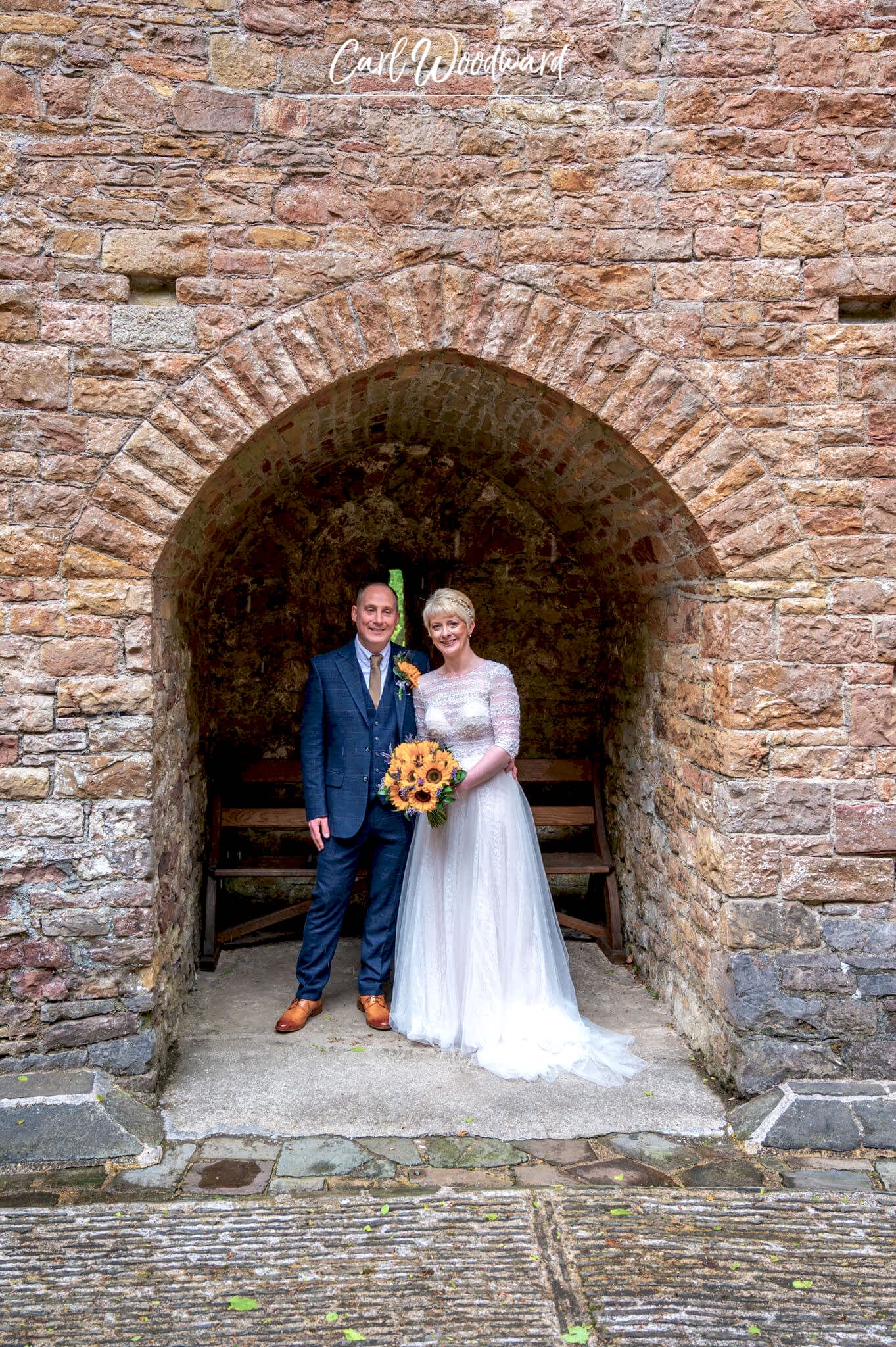 018-Castell-Coch-Weddings-Wedding-Photography-Cardiff-Wedding-photographer.jpg
